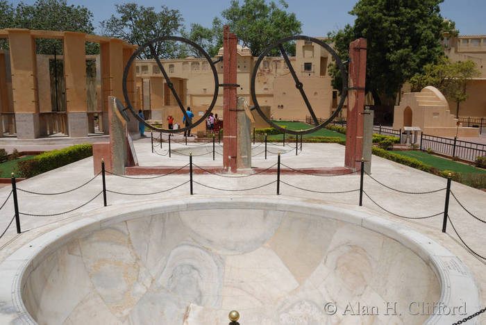 Chakra Yantra at Jantar Mantar, Jaipur