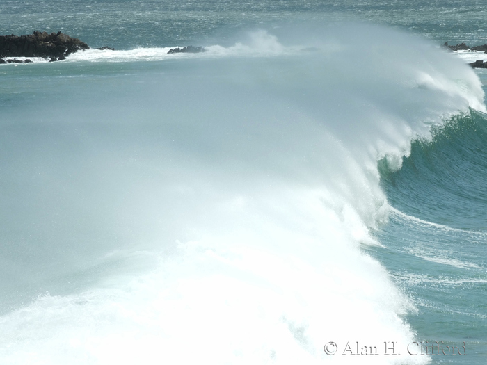 Waves at Sparks Bay